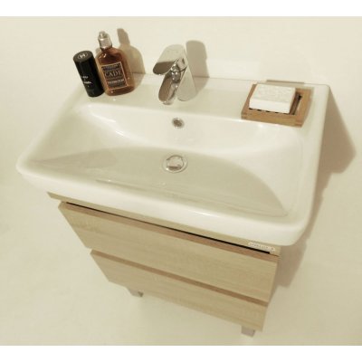 Комплект мебели для ванной Бриклаер Дорис 60-1